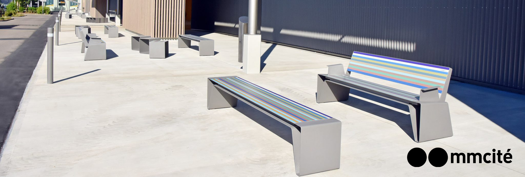Sitzbank_und_Sitz_RADIUM-2048x692