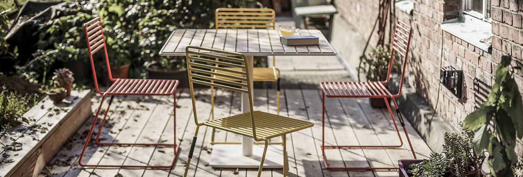 Chaise et de table TINA Chaise et de table TINA