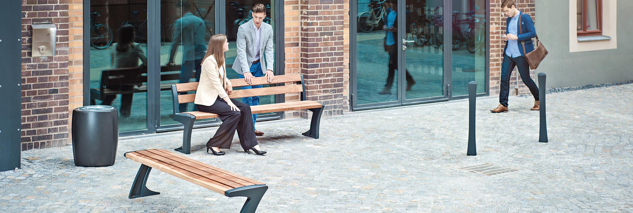 Banc et poubelle TALLIN Banc et poubelle TALLIN